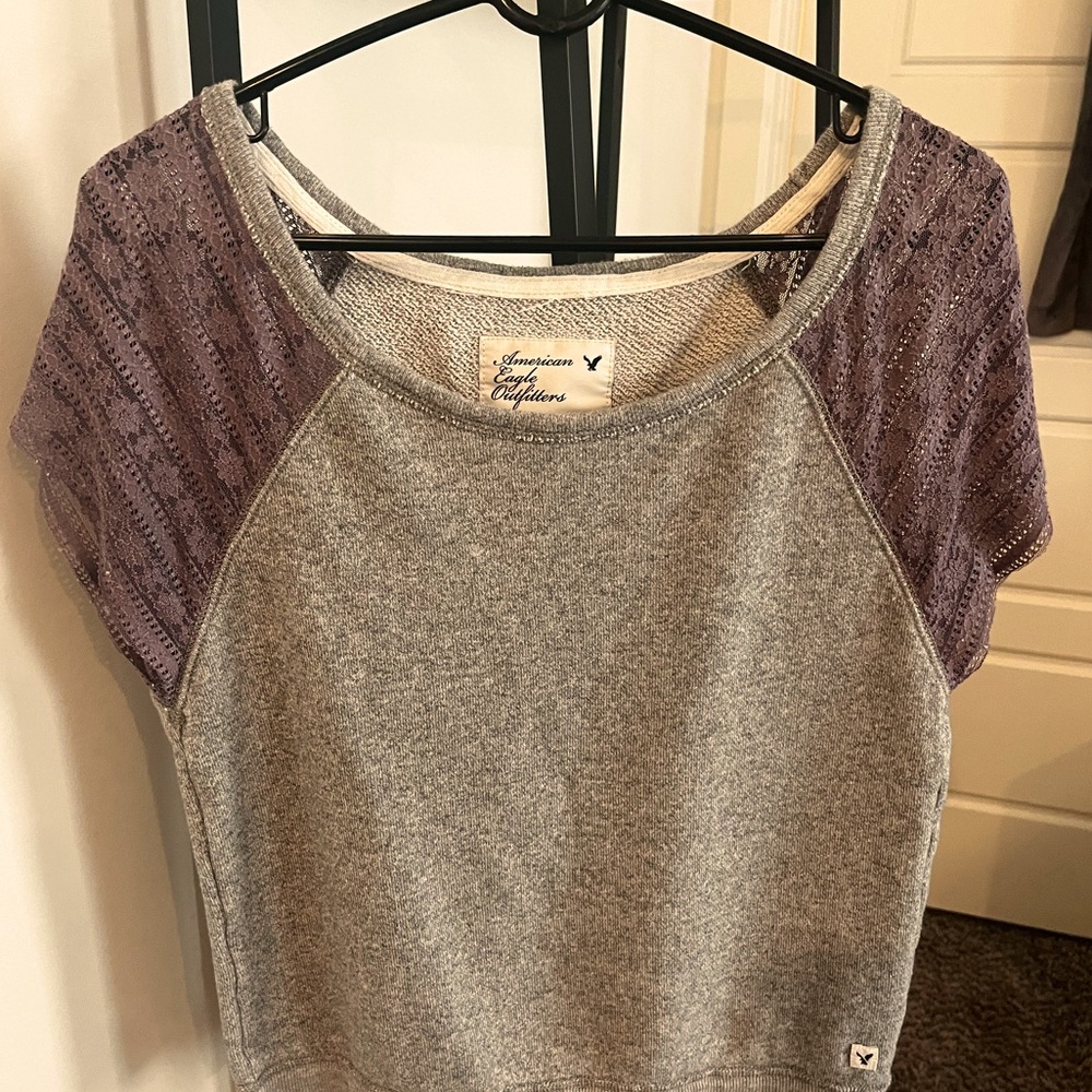 American Eagle Short Sleeve Sweatshirt Top Purple/Grey Size M